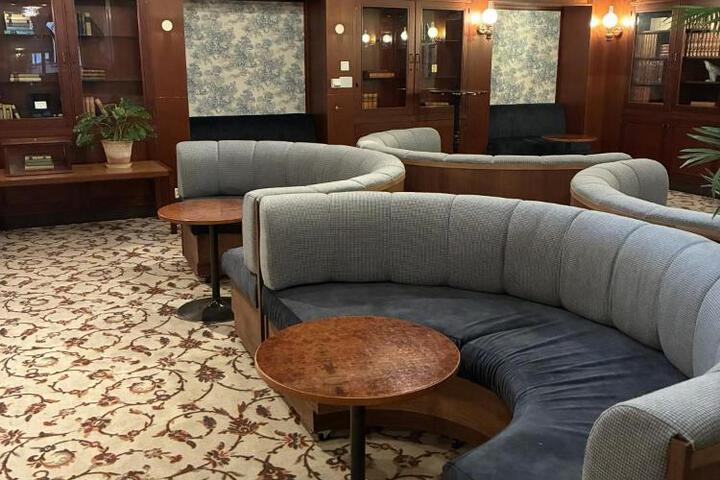 Room 4 of 23