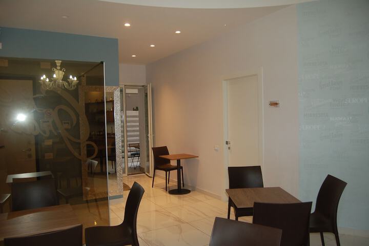 Room 43 of 58