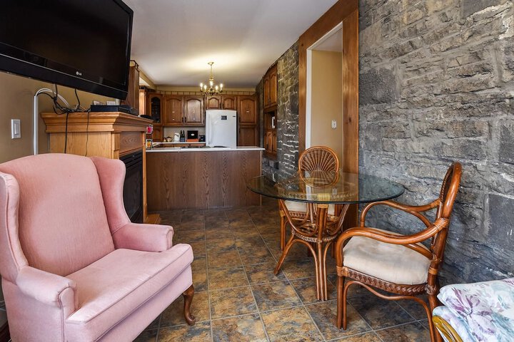 Suite 35a The V I P Guest Suite (14 of 52)