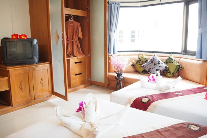Room 92 of 101