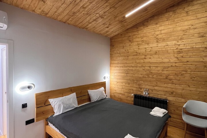 Room 20 of 43
