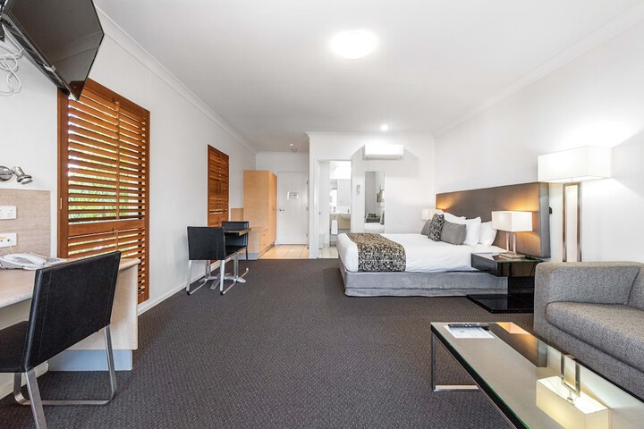 Room 22 of 63