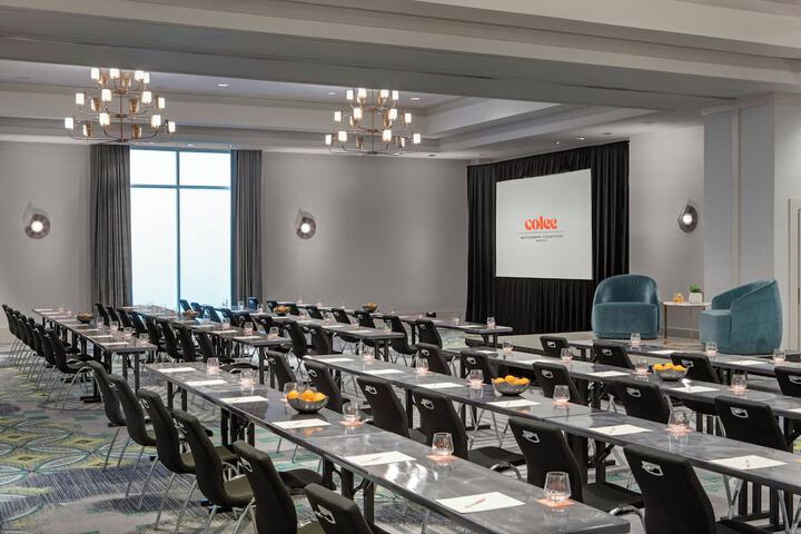Meeting facility