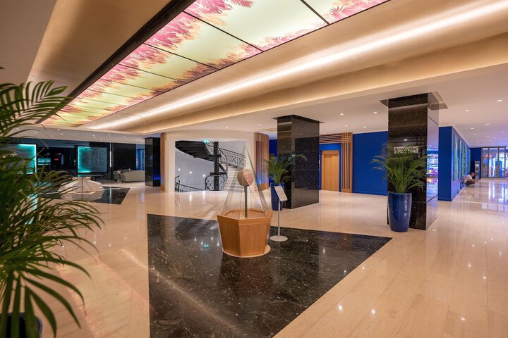 Lobby Photos