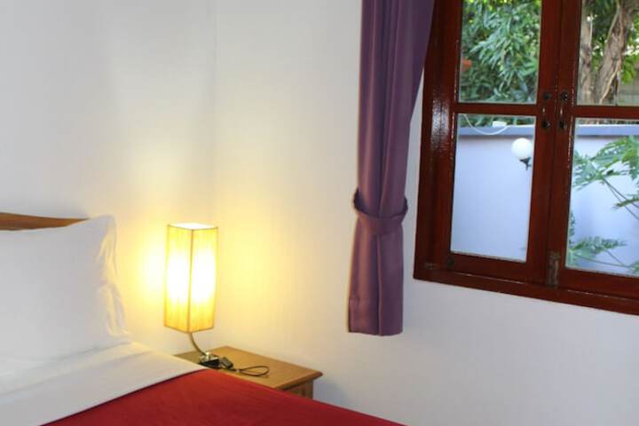 Room 2 of 71