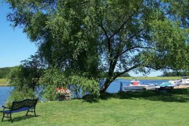 Hotel Exterior 23 of 60