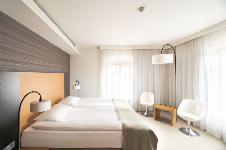 Room 31 of 70
