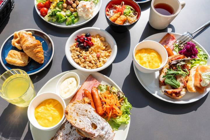 Breakfast/Coffee Service 117 of 130