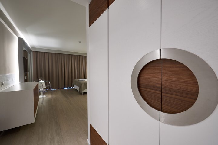 Room 60 of 112