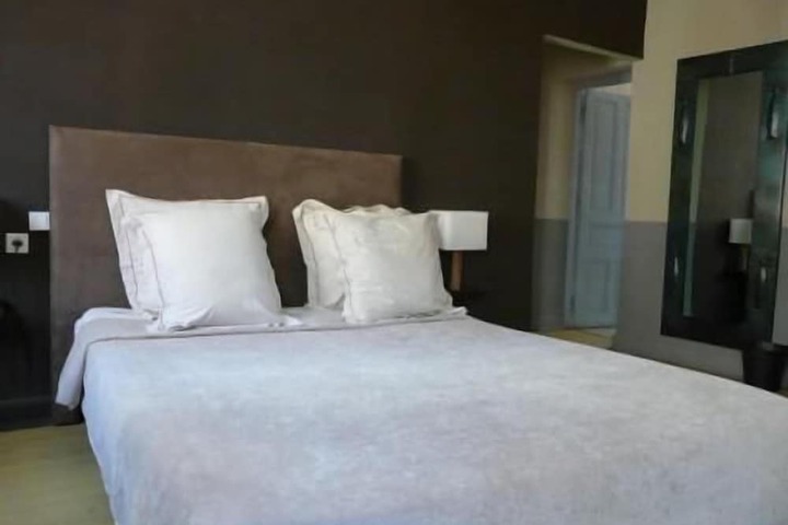 Room 25 of 81
