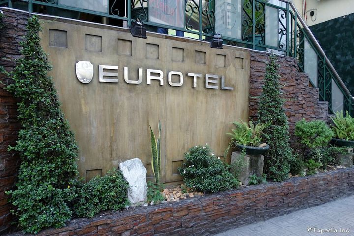 Hotel 83 of 104