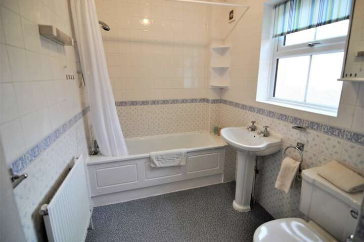 Room 14 of 21