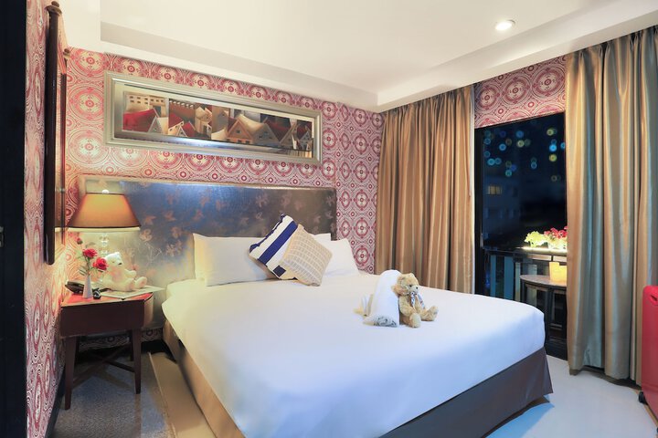 Room 8 of 70