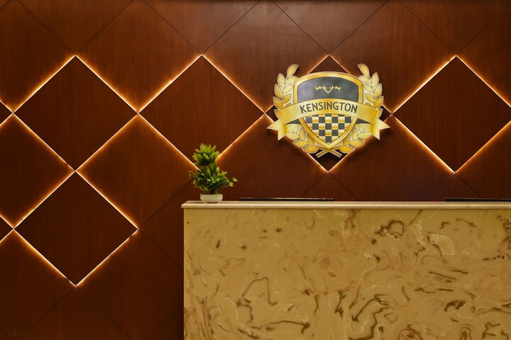 Hotel Interior 10 of 32