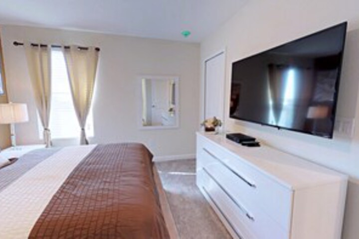 Room 28 of 39