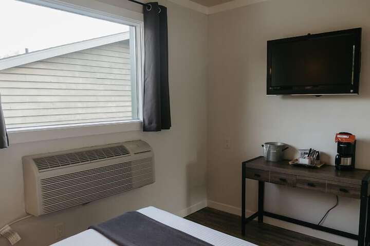 Room 19 of 53