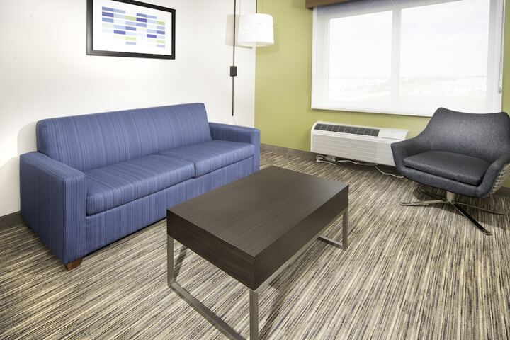 Room 8 of 47