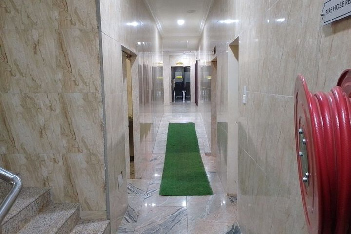 Ballroom/Hall 43 of 51