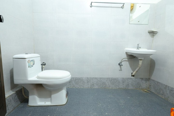 Room 45 of 103