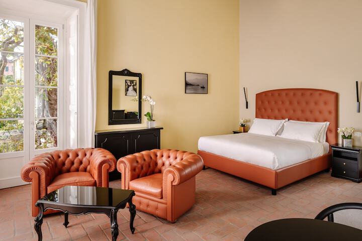 Room 16 of 96
