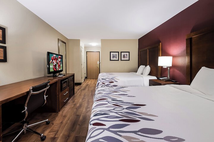 Room 18 of 25