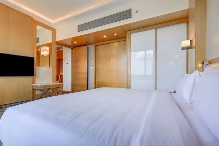 Room 37 of 140