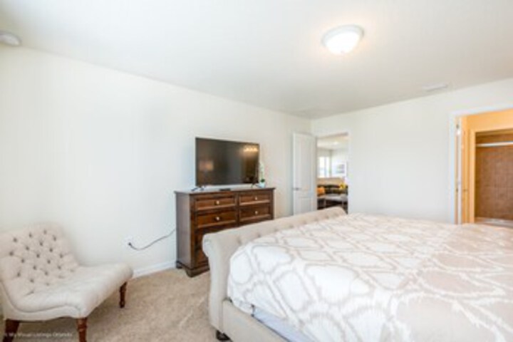 Room 127 of 160