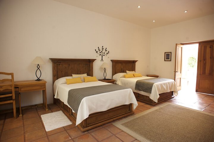 Room 8 of 46