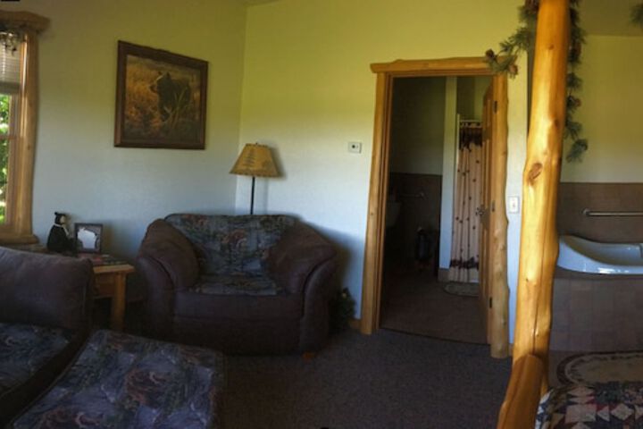 Room 4 of 21