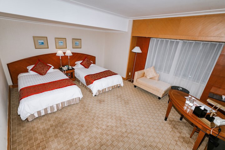 Room 29 of 90