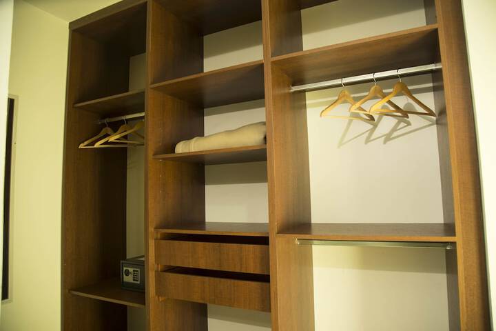 Room 5 of 46