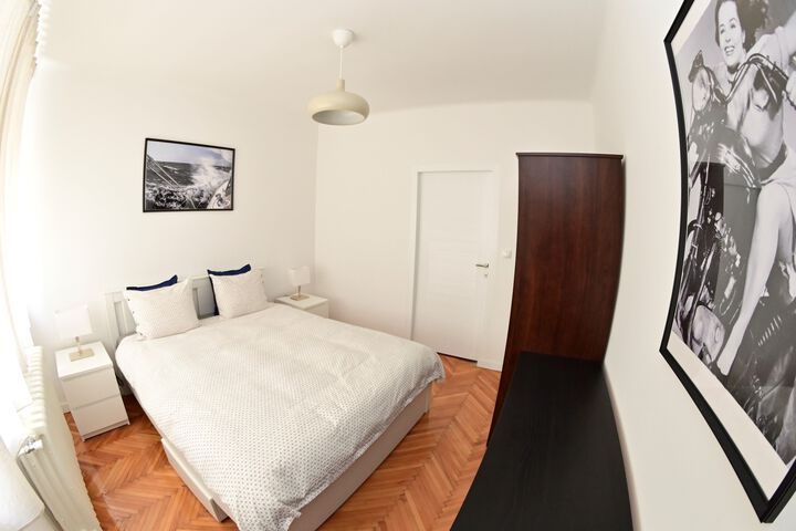 Room 5 of 5