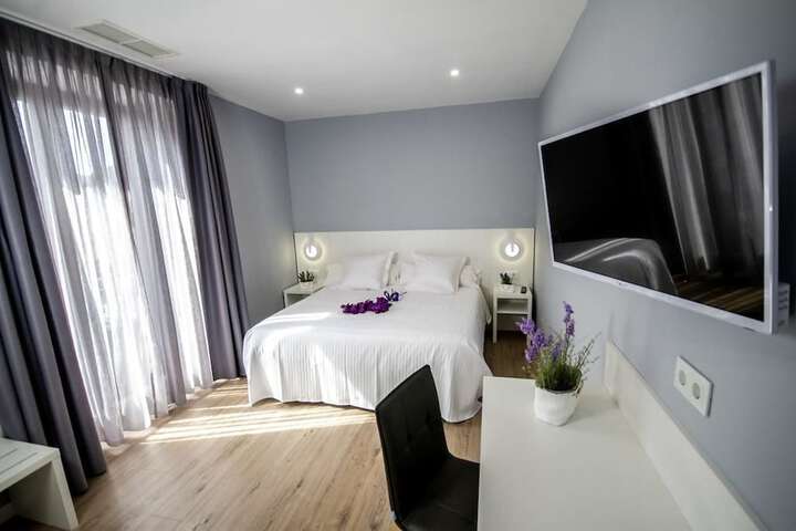 Room 7 of 31