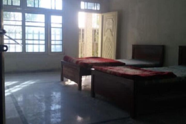 Room 7 of 7