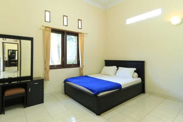 Room 34 of 65