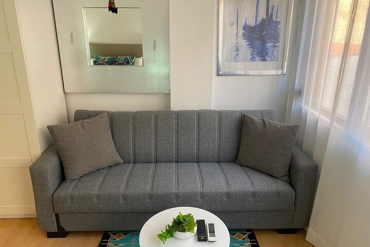 Room 3 of 18