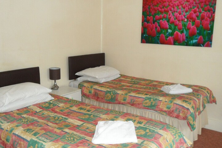 Room 13 of 61