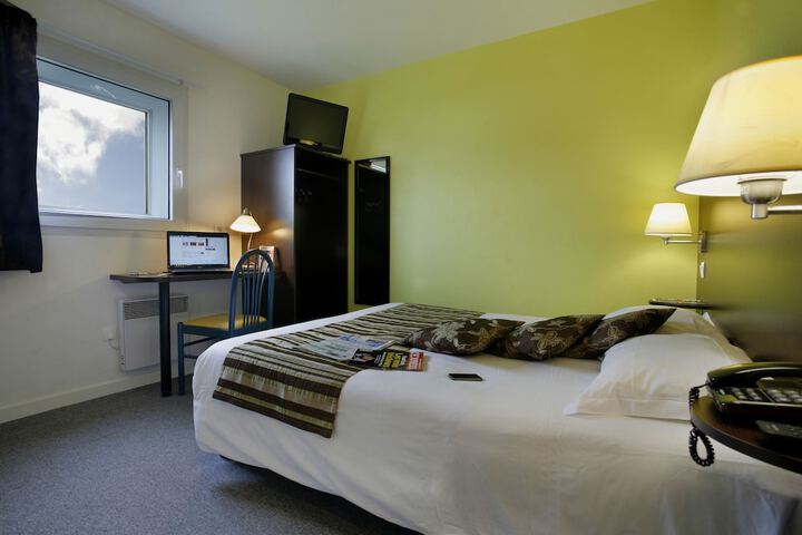 Room 4 of 57