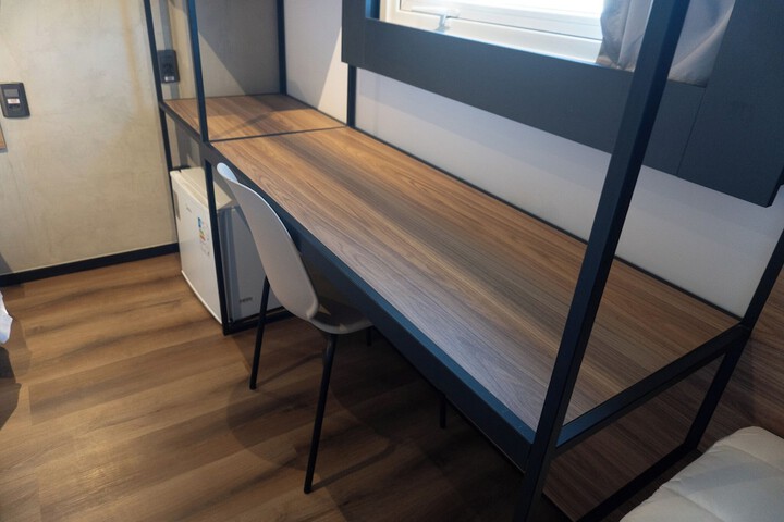 Room 35 of 122