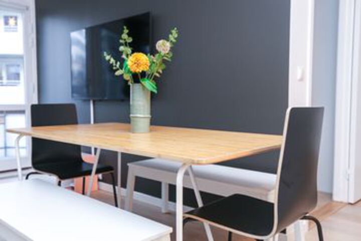 Room 15 of 25