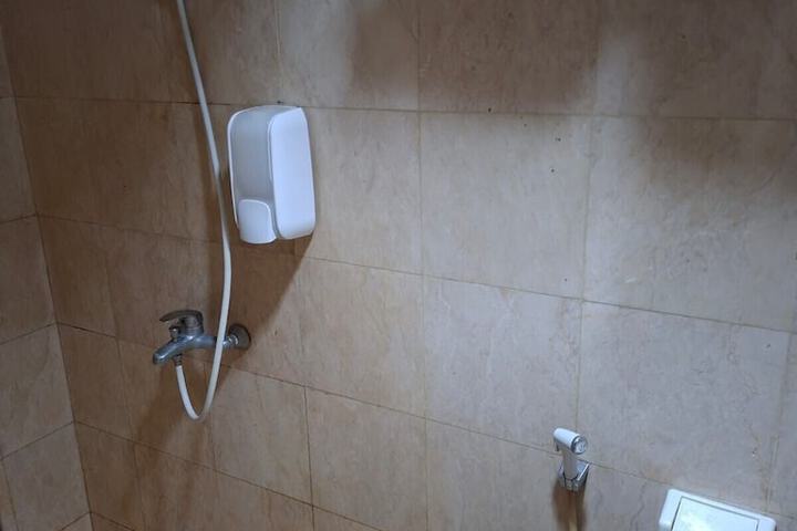 Room 14 of 20