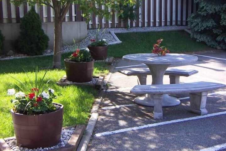 Terrace/Patio 31 of 34