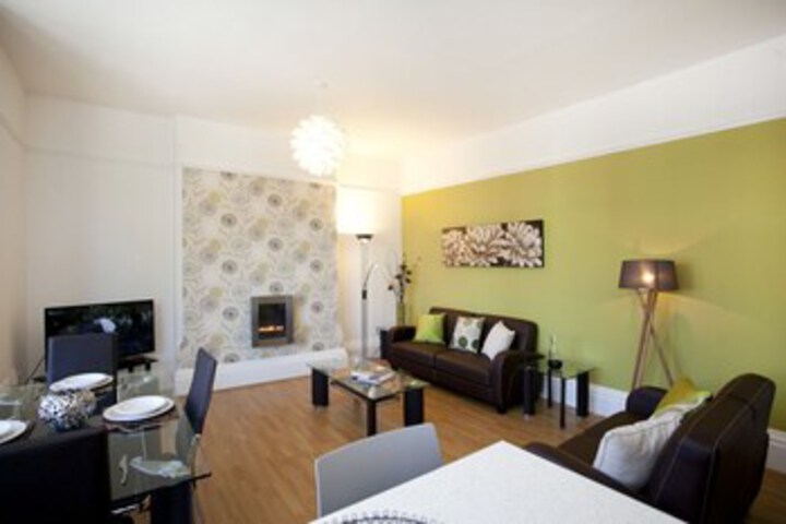 Room 15 of 41