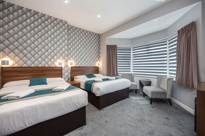 Room 10 of 44