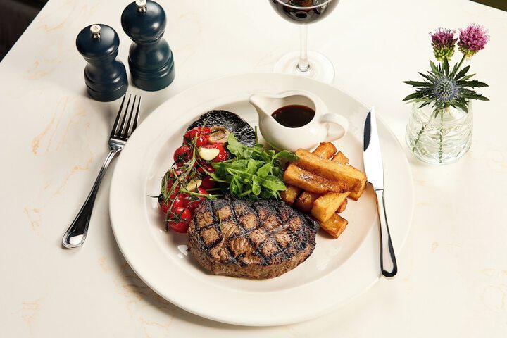 Dining 38 of 66