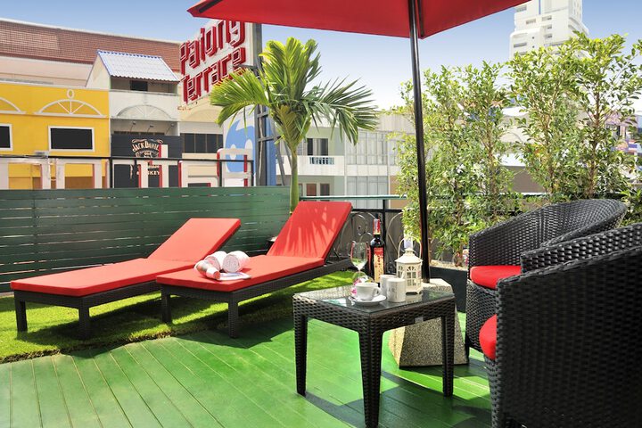 Sundeck 39 of 41