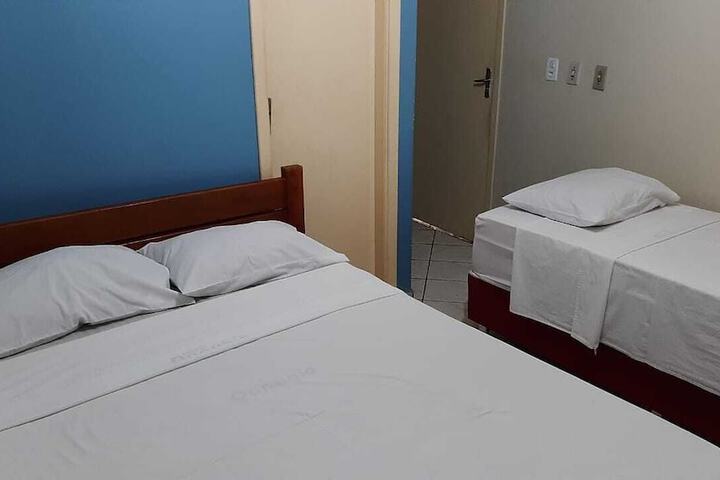 Room 33 of 37