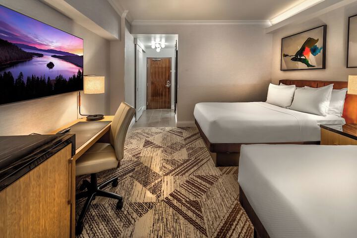 Premier 2 Queen Beds (1 of 9)