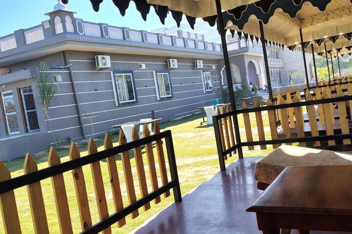 Hotel 14 of 27