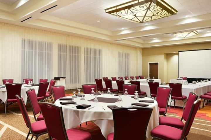 Banquet hall